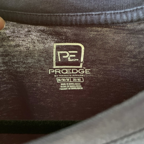 University of Michigan, T shirt, Youth medium, Excellent Condition - Picture 9 of 12